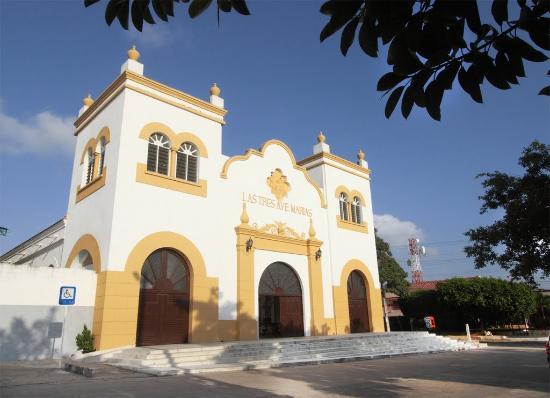 Iglesia de las Tres Ave Marias